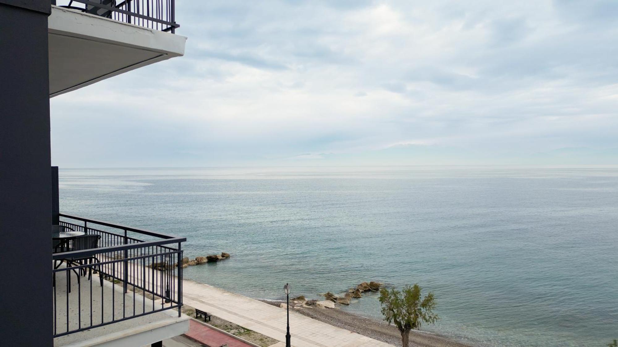 Riviera Hotel Xylokastro Exteriér fotografie